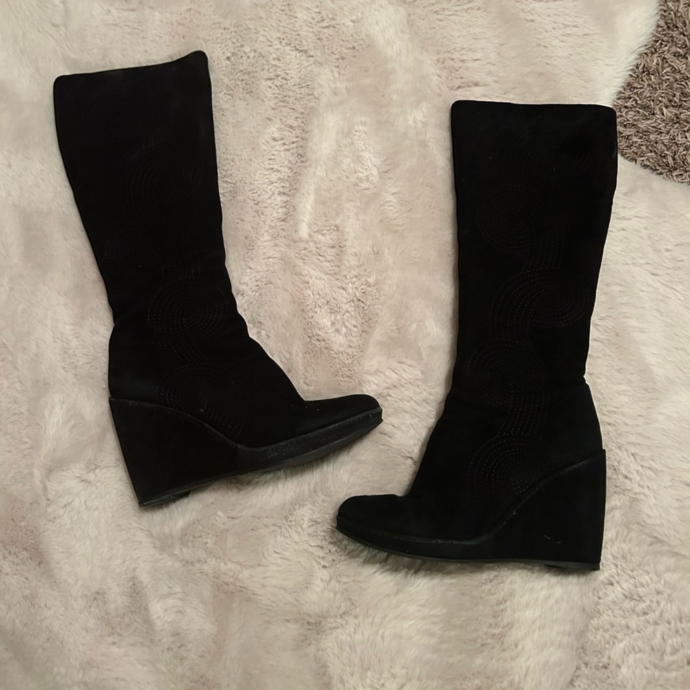 Charles David Knee high wedge boot. Size 9